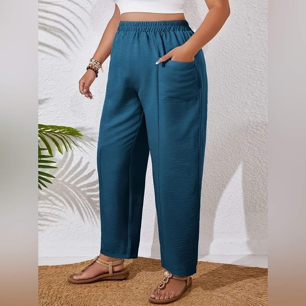 Plus Size Relaxed Fit Elastic Waist Casual Pants